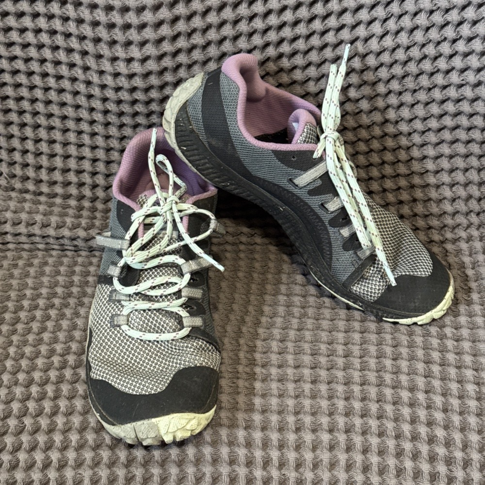 Merrell Trail Glove 6 women's barefoot trail running shoes Grey & Purple 9